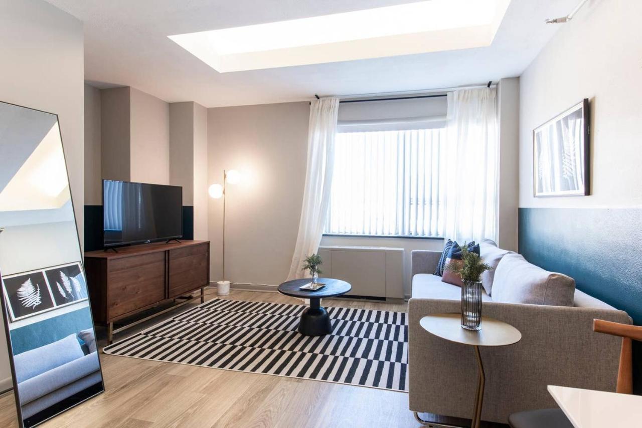 Abode Vue At 3Rd Downtown Loft Style Suite + Sleeper Sofa Louisville Exterior foto